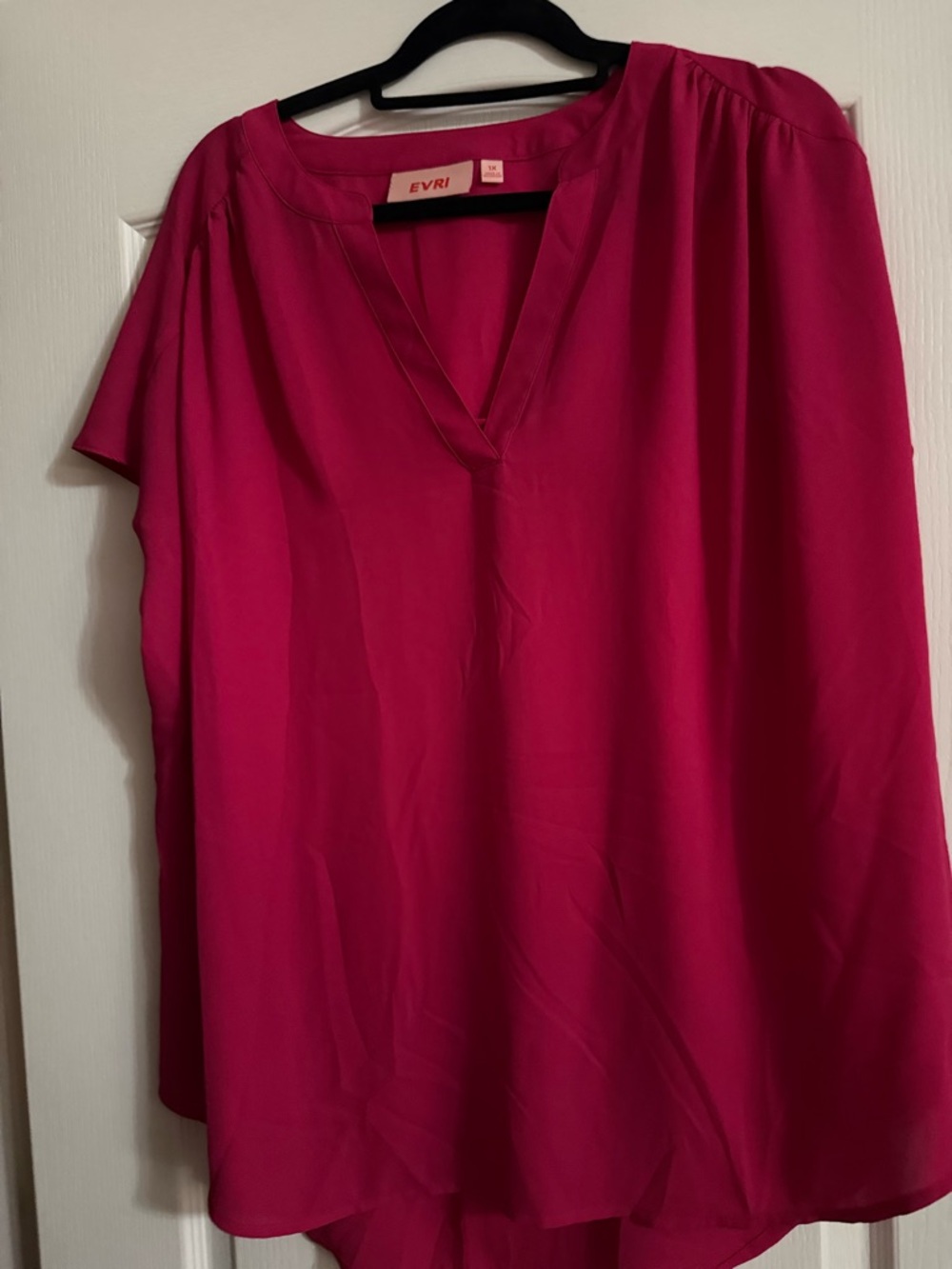 EVRI Women's Bright Fuchsia V-Neck Short Sleeve Tunic - 1X